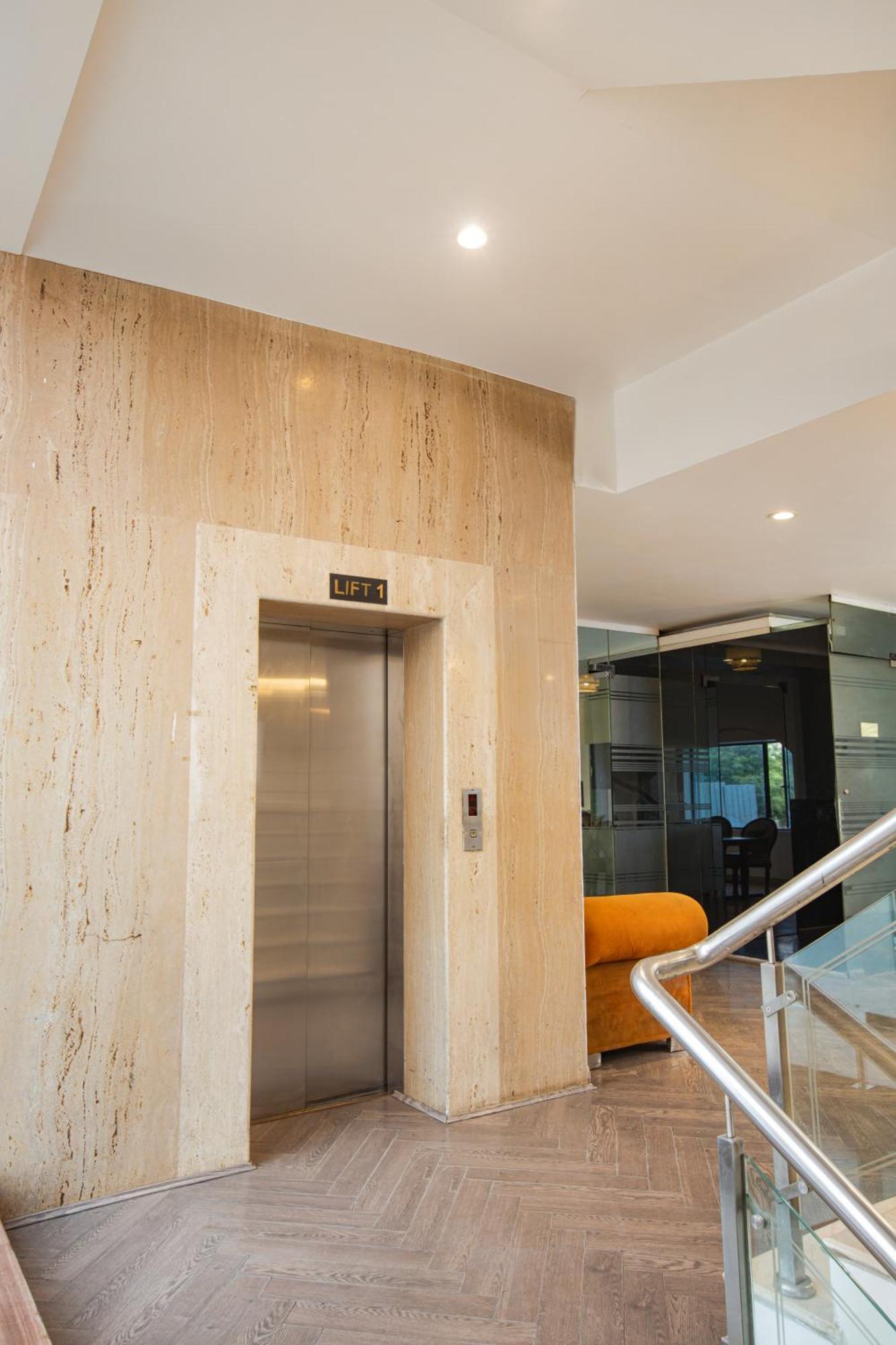 Skon Boutique By Orion Hotels New Delhi Exterior foto